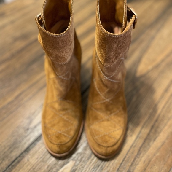 Laurence Dacade Babacar Camel Quilted Round Toe Buckle Suede Boots Size 37 6.5 - Picture 3 of 13